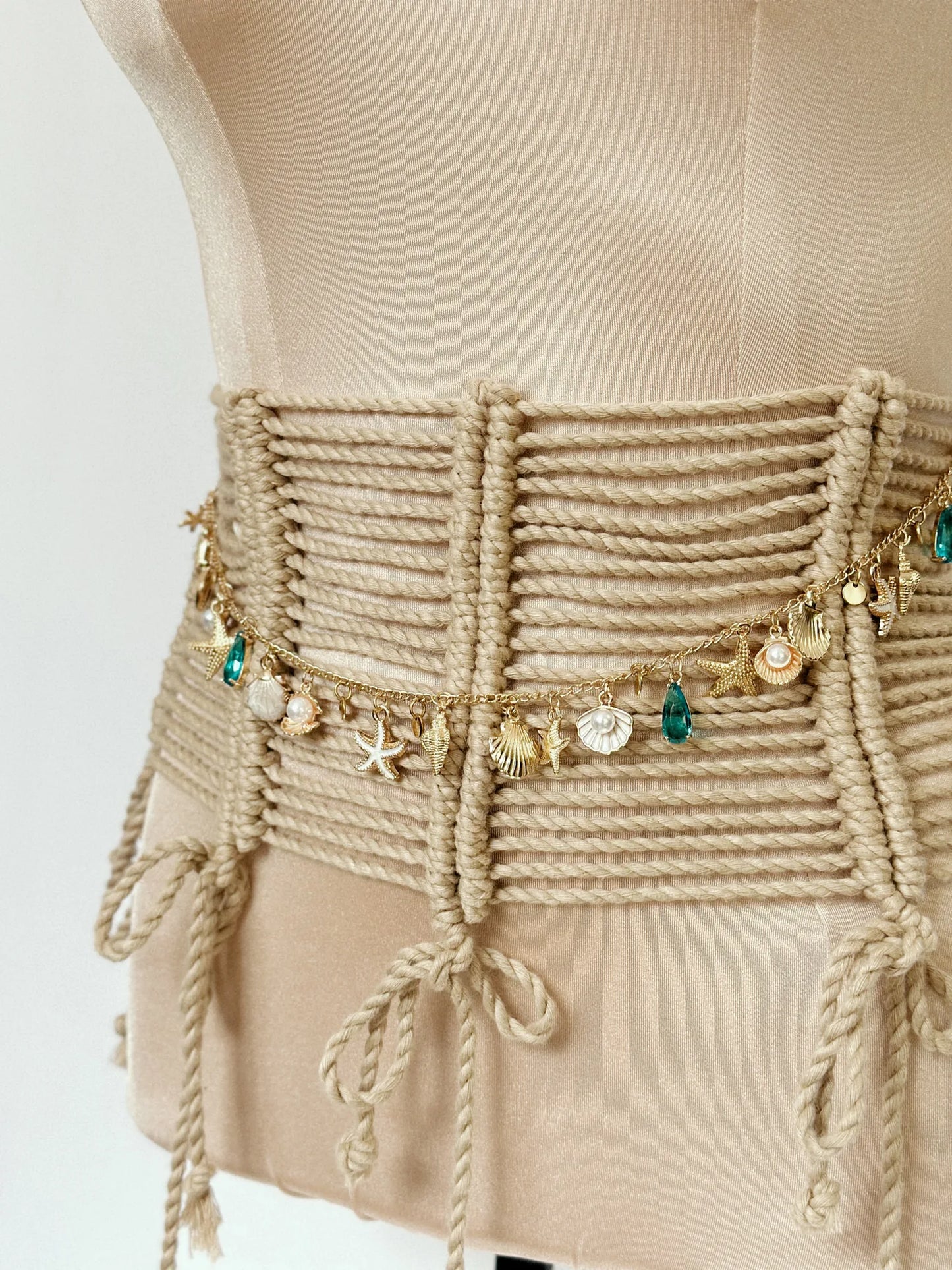 Mirage Luxury Elegant Bamboo Corset Belt – product view 1