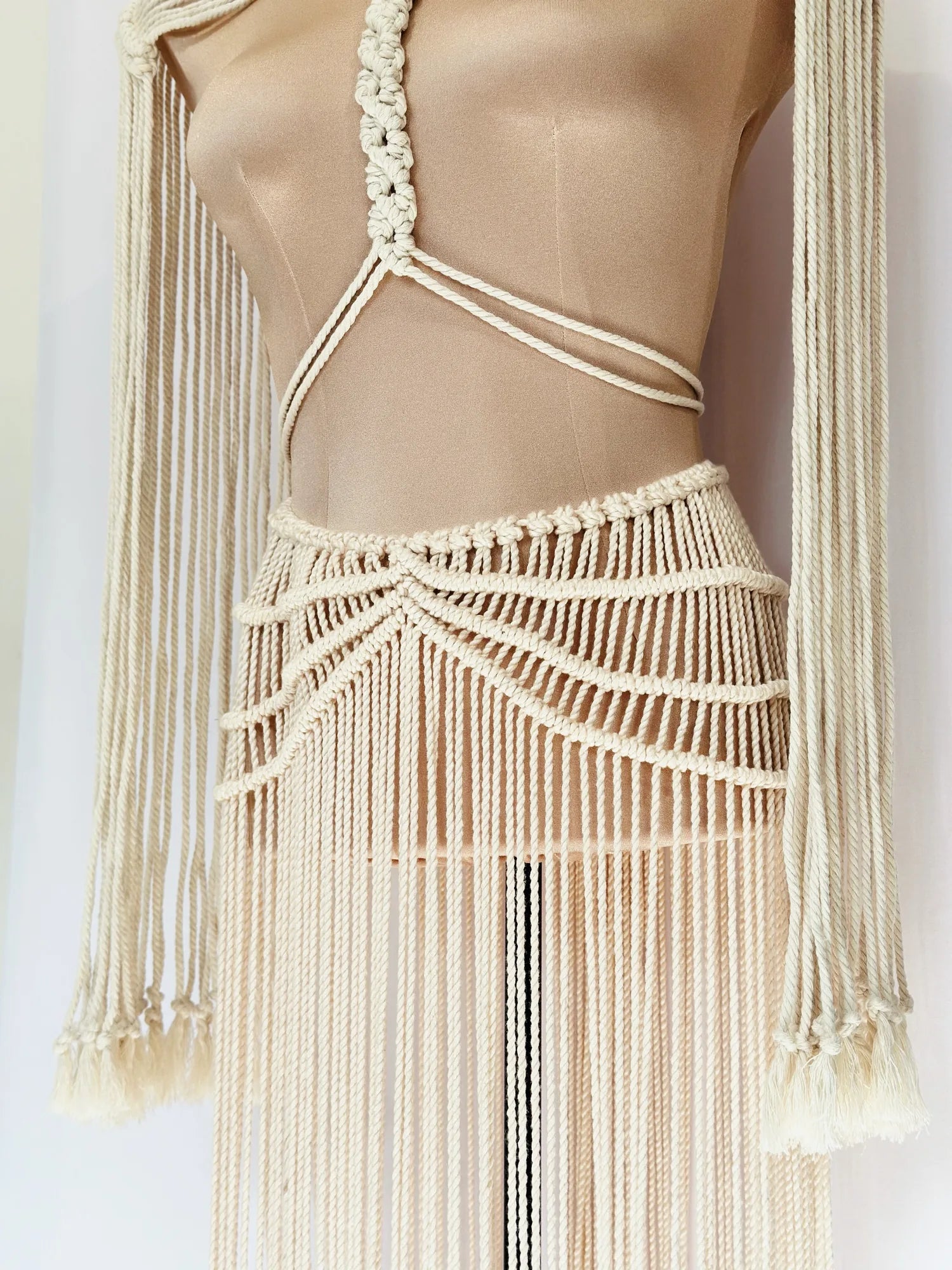 Oasis Boho Two-Piece Set – Knitted Fringe Skirt & Choker, Summer Beach Outfit for Women – product view 3